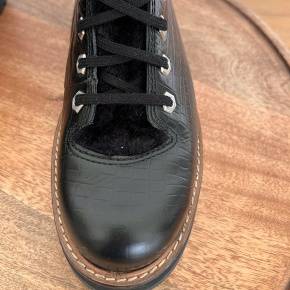 NWOT Clarks Orianna Hiker Boot Black Croc - Size 7.5 - Picture 6 of 11